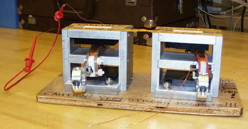 Figure 2. Demo of closed coil vs. open coil damping