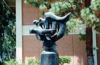 Photograph of  'Le chant des voyelles (Song of the Vowels)', bronze sculpture. Photograph of  'Le chant des voyelles (Song of the Vowels)', bronze sculpture.
